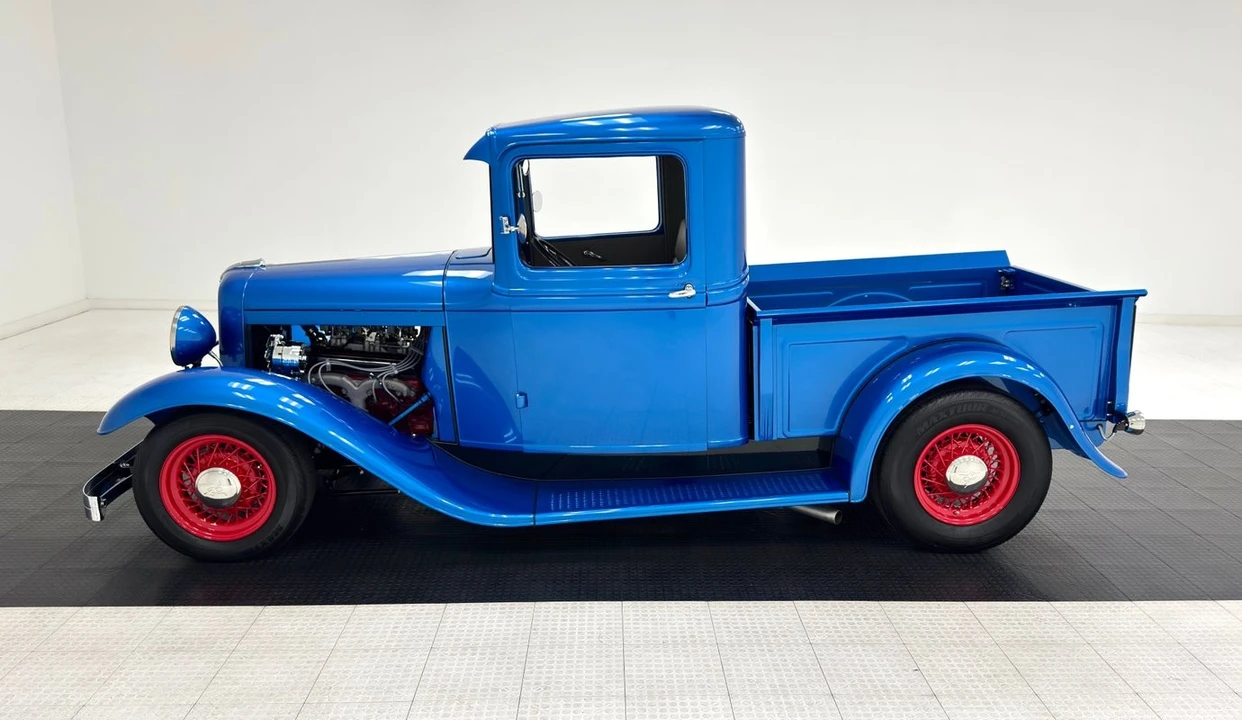 1933 Ford Pickup (1932-1934) - Image 2 of 12
