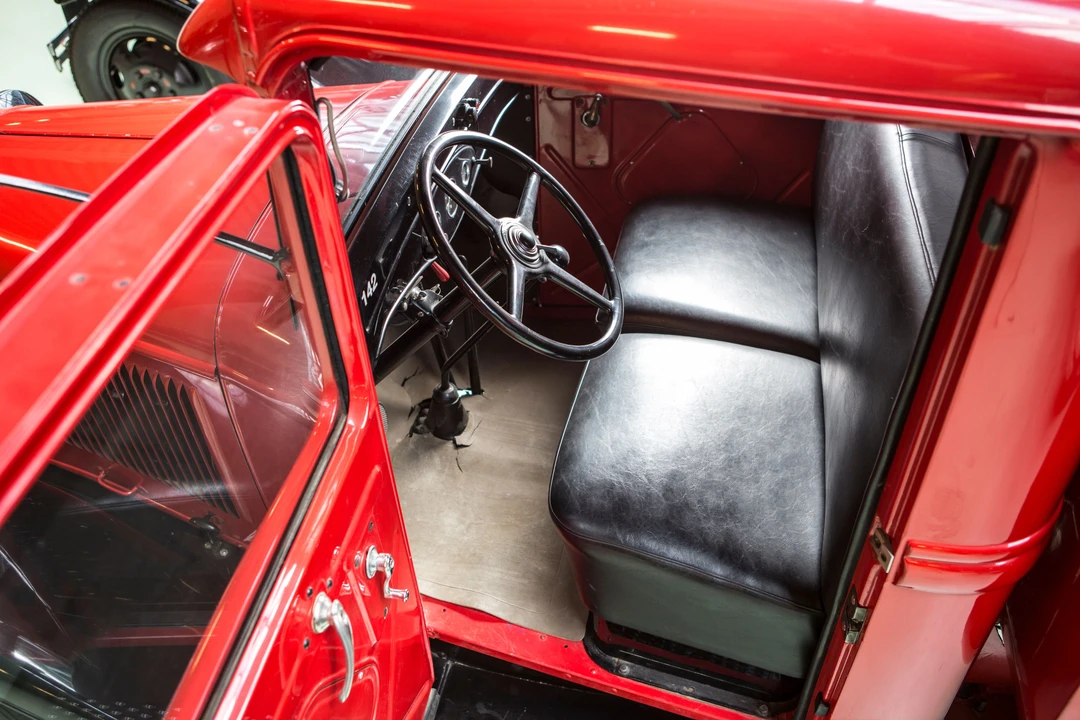 1933 Ford Model 18 & 40 - Image 7 of 7
