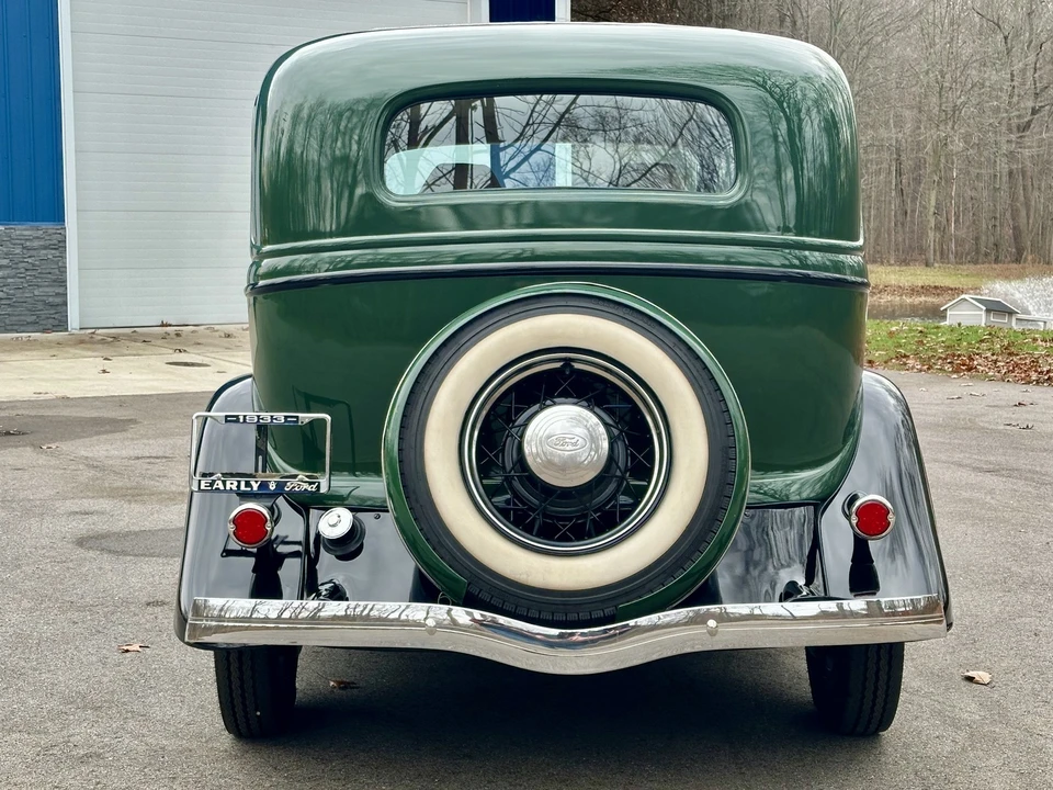 1933 Ford Model 18 & 40 - Image 9 of 21
