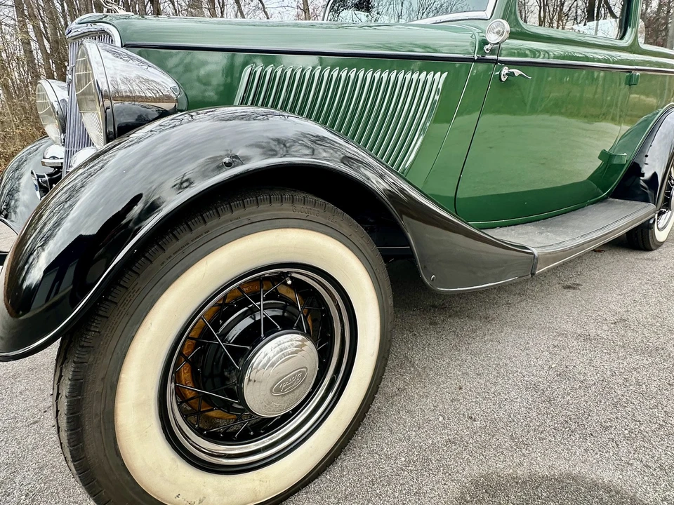 1933 Ford Model 18 & 40 - Image 13 of 21