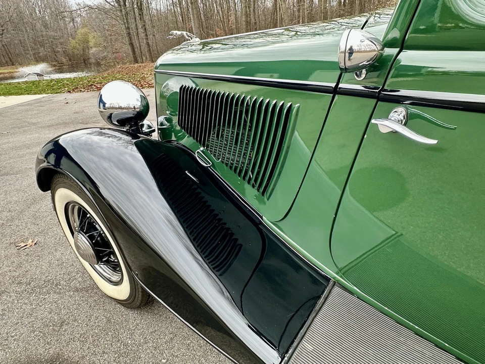 1933 Ford Model 18 & 40 - Image 14 of 21
