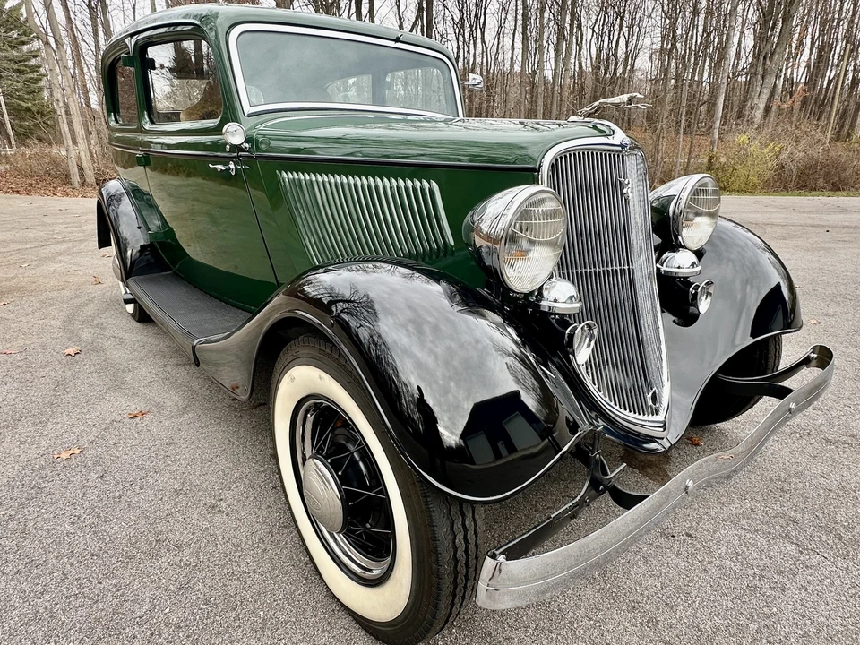 1933 Ford Model 18 & 40 - Image 11 of 21