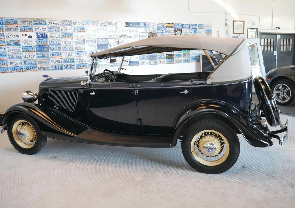 1933 Ford Model 18 & 40 - Image 12 of 12