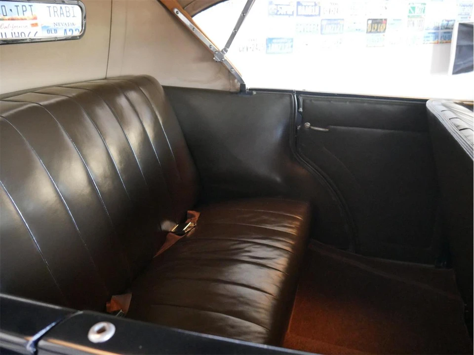 1933 Ford Model 18 & 40 - Image 24 of 31