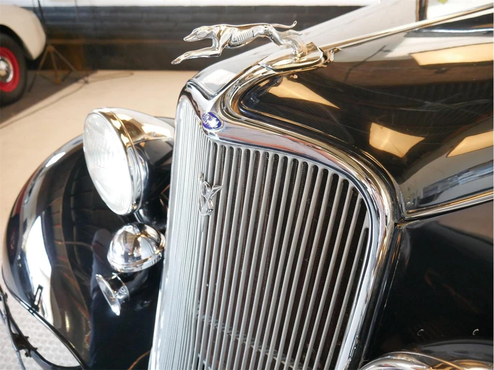 1933 Ford Model 18 & 40 - Image 16 of 31