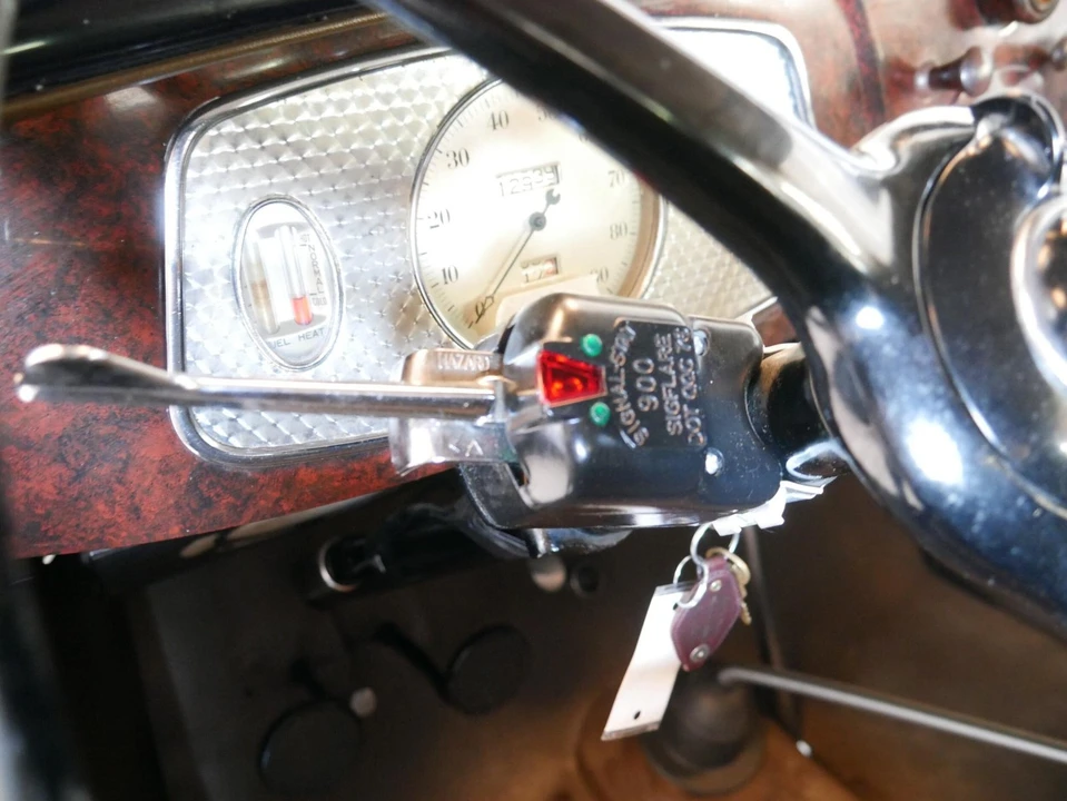 1933 Ford Model 18 & 40 - Image 20 of 31