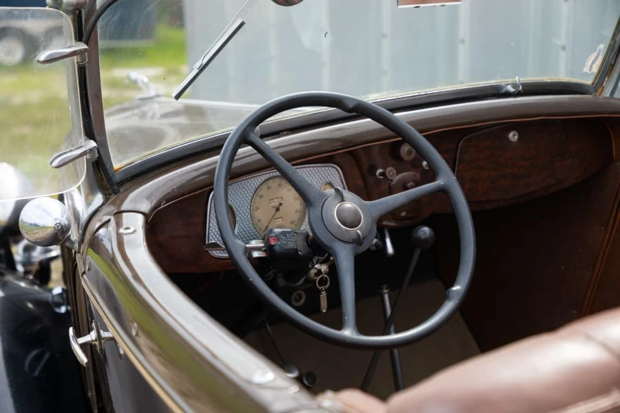 1933 Ford Model 18 & 40 - Image 16 of 20