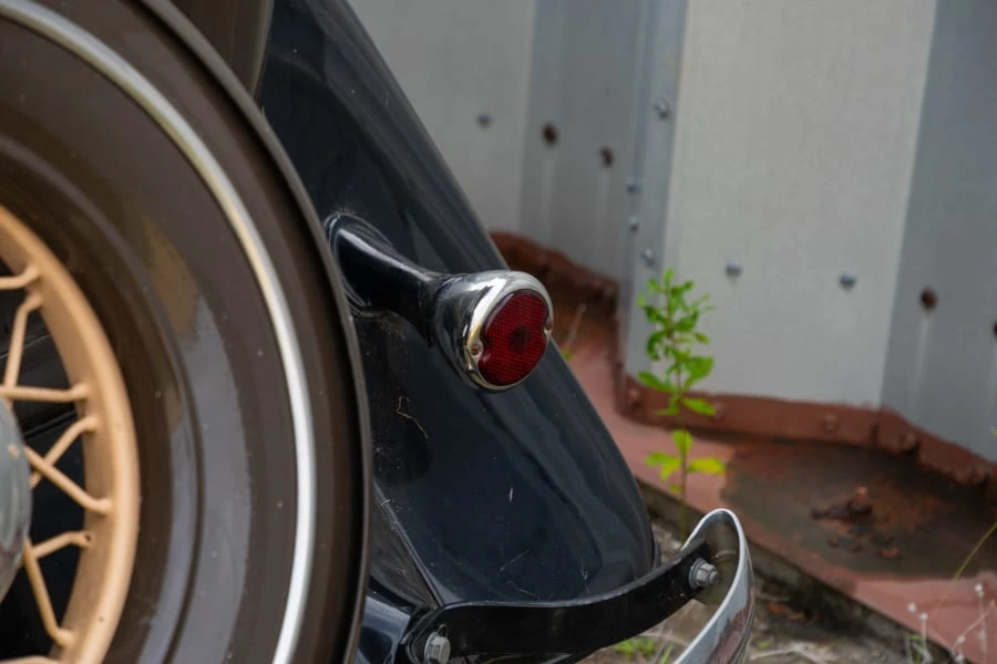 1933 Ford Model 18 & 40 - Image 9 of 20