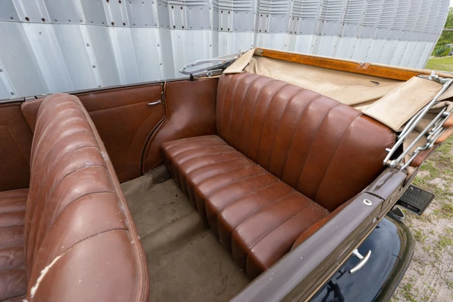 1933 Ford Model 18 & 40 - Image 14 of 20
