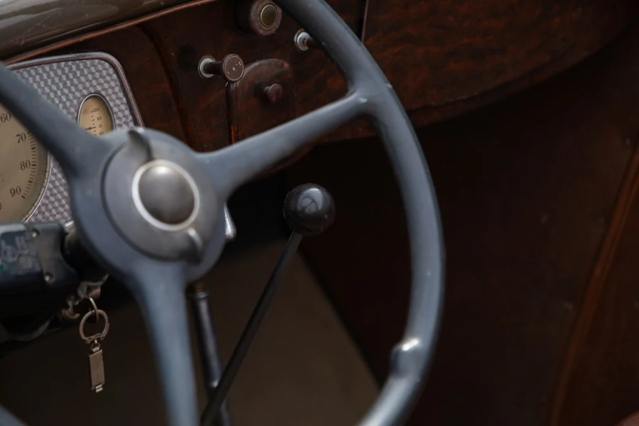 1933 Ford Model 18 & 40 - Image 18 of 20