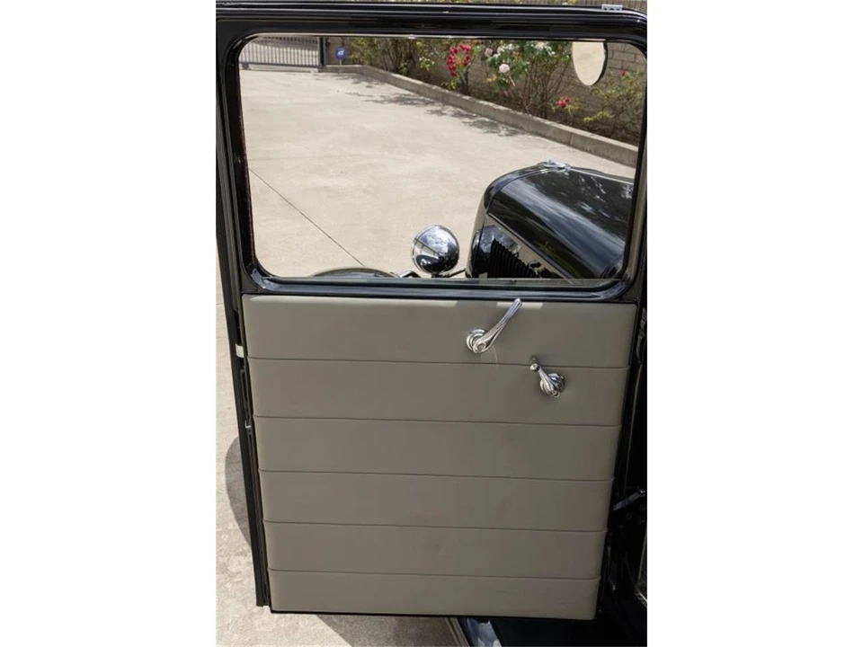 1933 Ford Pickup (1932-1934) - Image 12 of 16