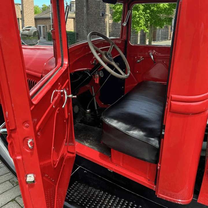 1933 Ford Pickup (1932-1934) - Image 9 of 12