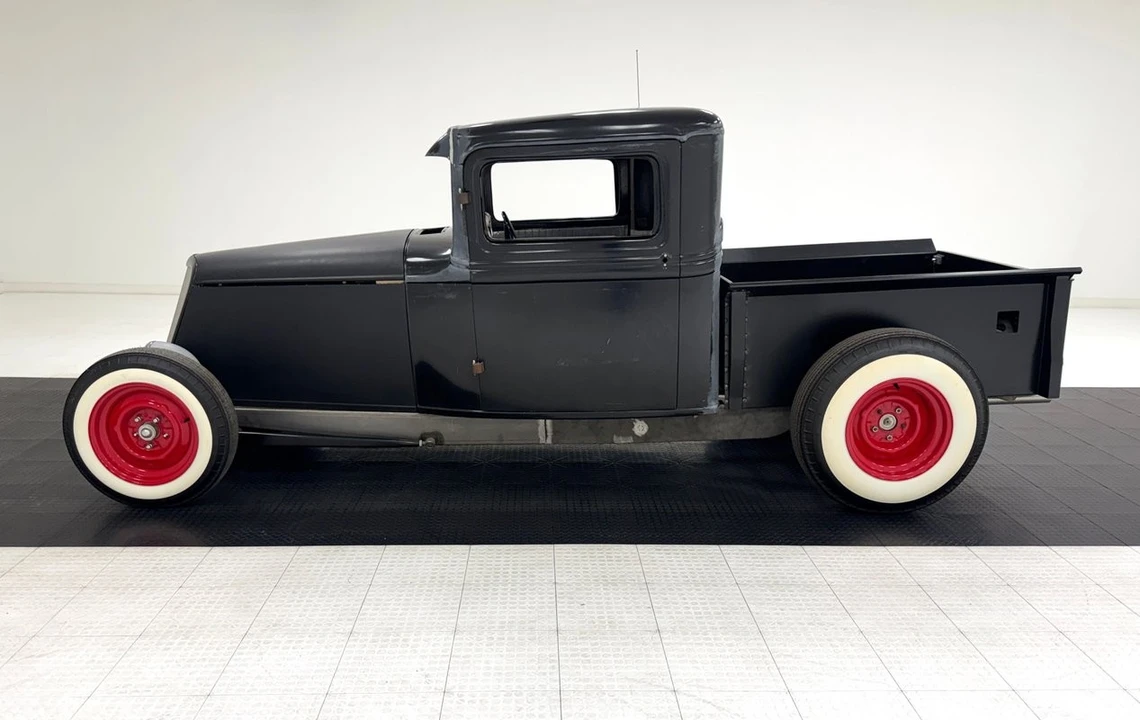 1933 Ford Pickup (1932-1934) - Image 2 of 12
