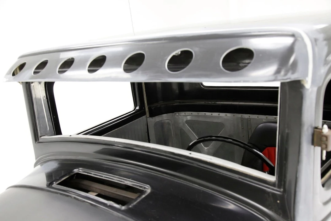 1933 Ford Pickup (1932-1934) - Image 9 of 12