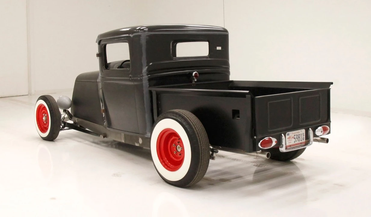 1933 Ford Pickup (1932-1934) - Image 3 of 12