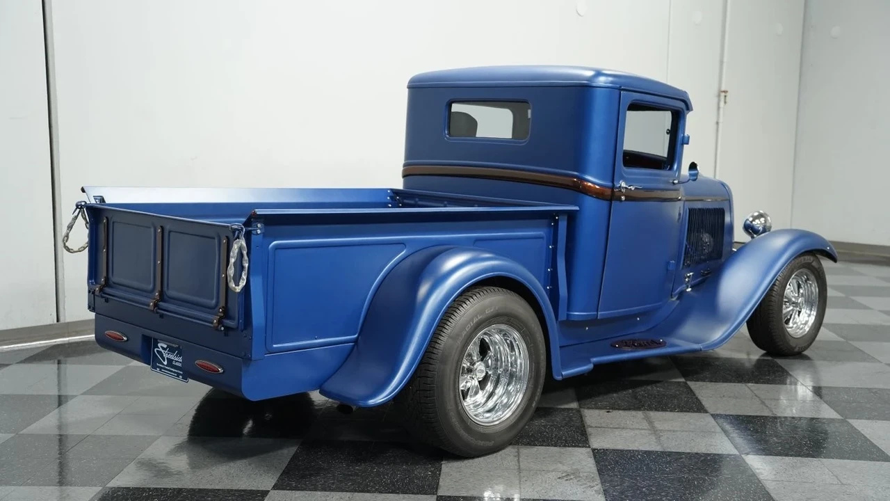1933 Ford Pickup (1932-1934) - Image 11 of 12