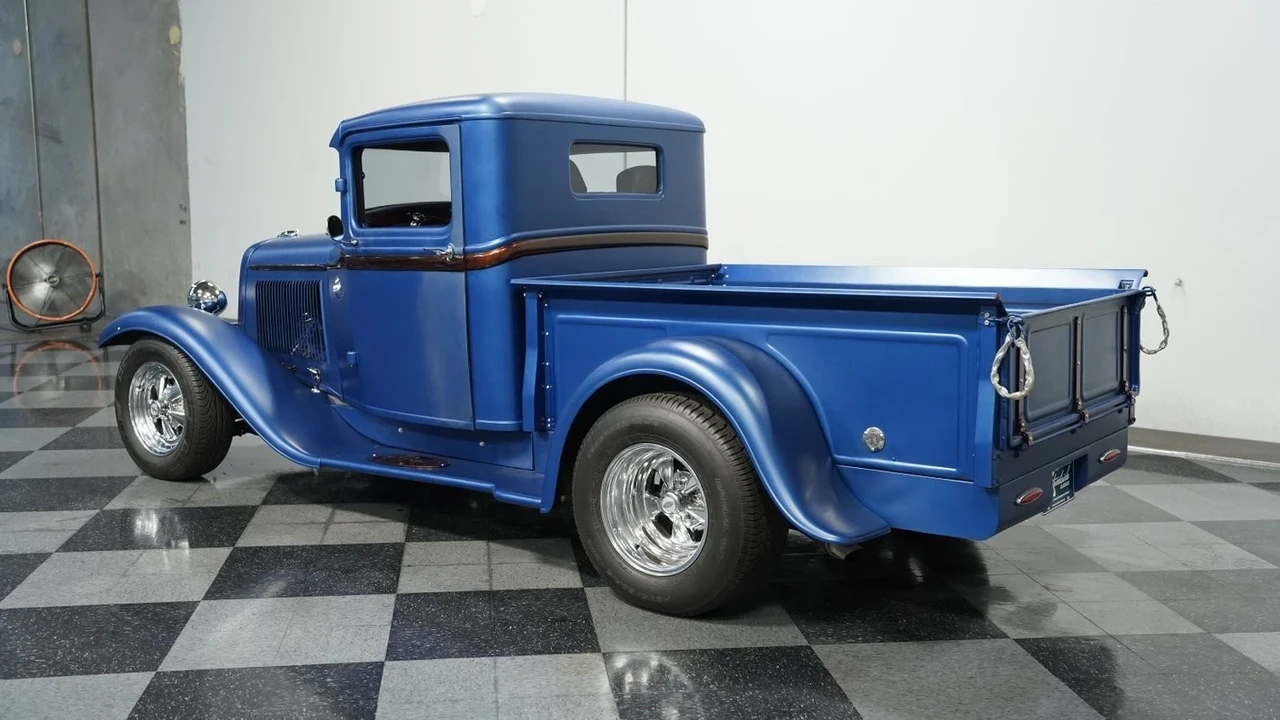 1933 Ford Pickup (1932-1934) - Image 7 of 12