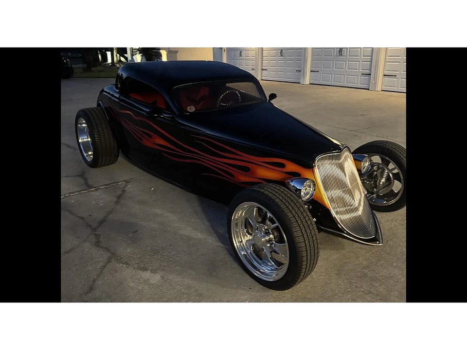1933 Ford Model 18 & 40 - Image 2 of 19
