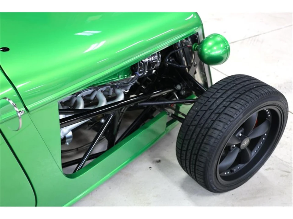 1933 Ford Model 18 & 40 - Image 15 of 31