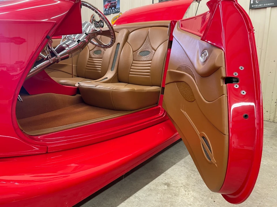 1933 Ford Model 18 & 40 - Image 17 of 21
