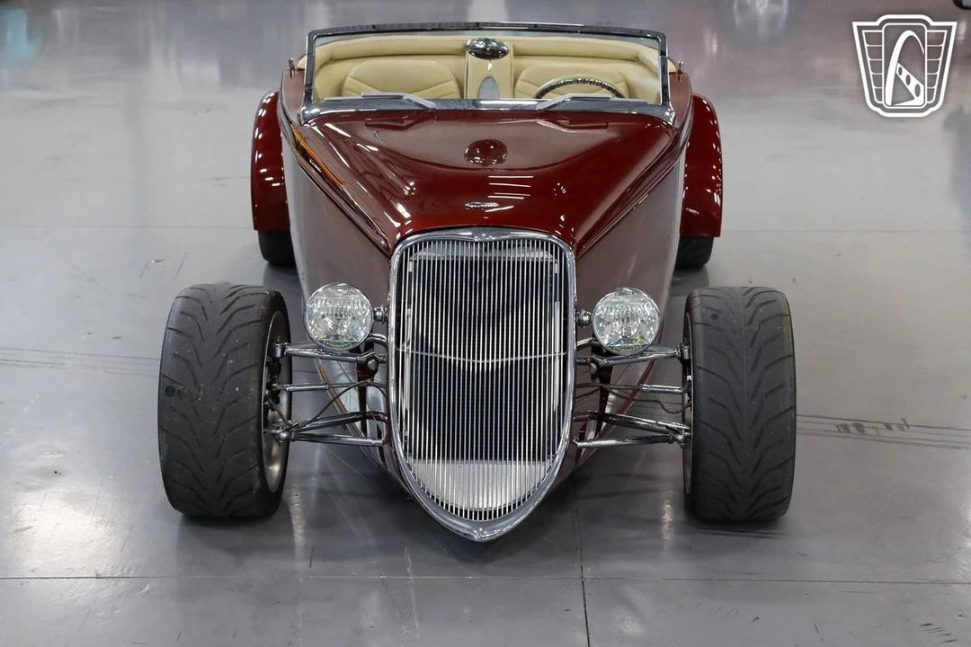 1933 Ford Model 18 & 40 - Image 4 of 12