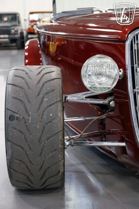 1933 Ford Model 18 & 40 - Image 10 of 12