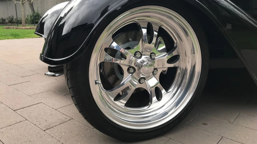 1933 Ford Model 18 & 40 - Image 9 of 10