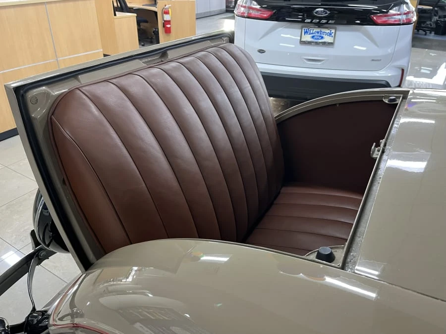 1933 Ford Model 18 & 40 - Image 9 of 12