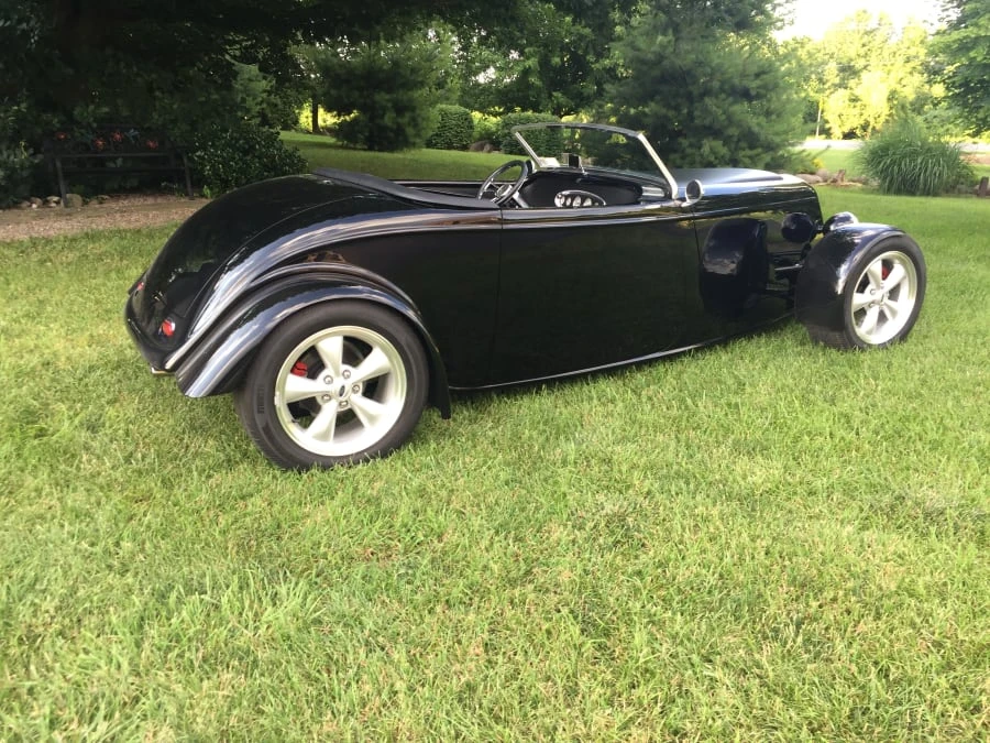 1933 Ford Model 18 & 40 - Image 2 of 12