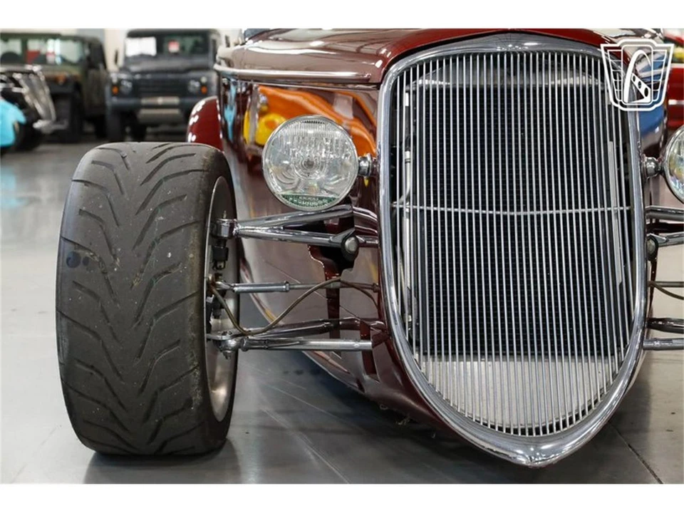 1933 Ford Model 18 & 40 - Image 8 of 31