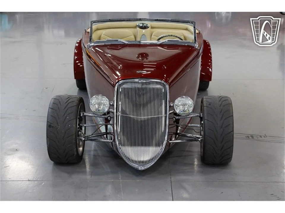 1933 Ford Model 18 & 40 - Image 3 of 31