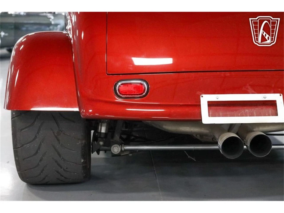 1933 Ford Model 18 & 40 - Image 28 of 31