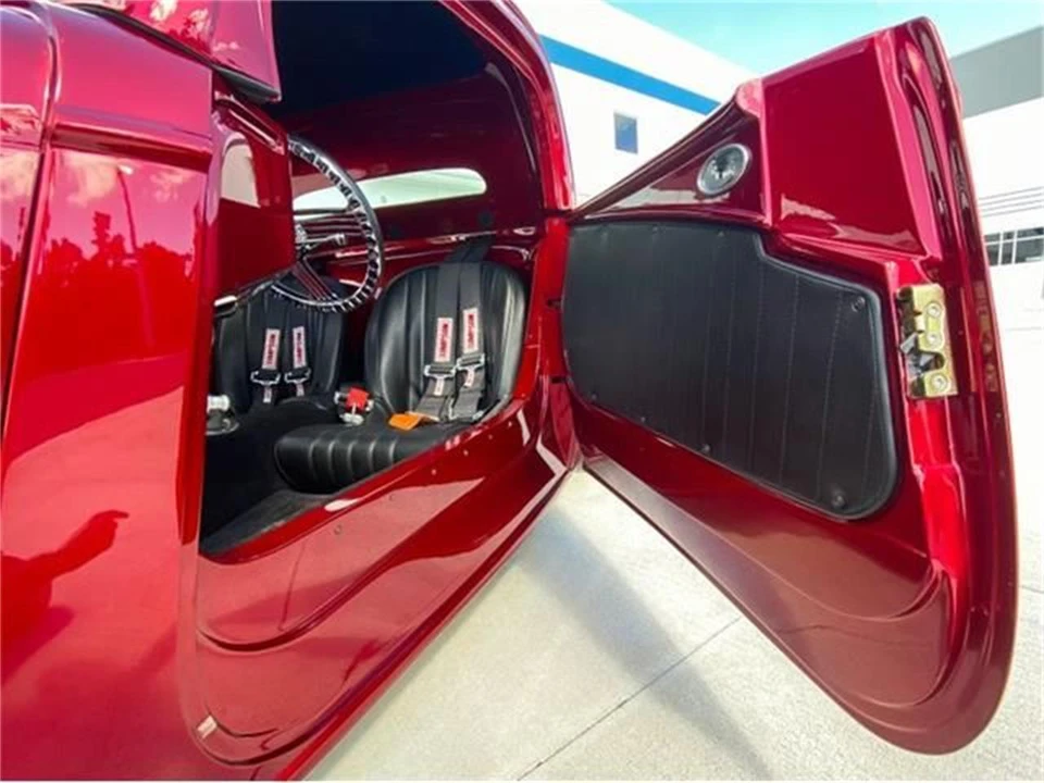 1933 Ford Model 18 & 40 - Image 24 of 30