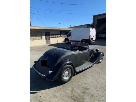 1933 Ford Roadster