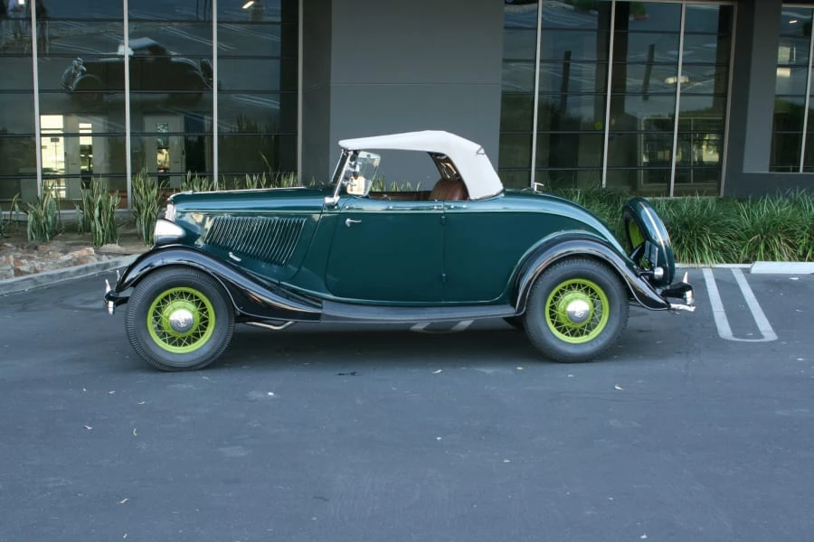 1933 Ford Model 18 & 40 - Image 2 of 12