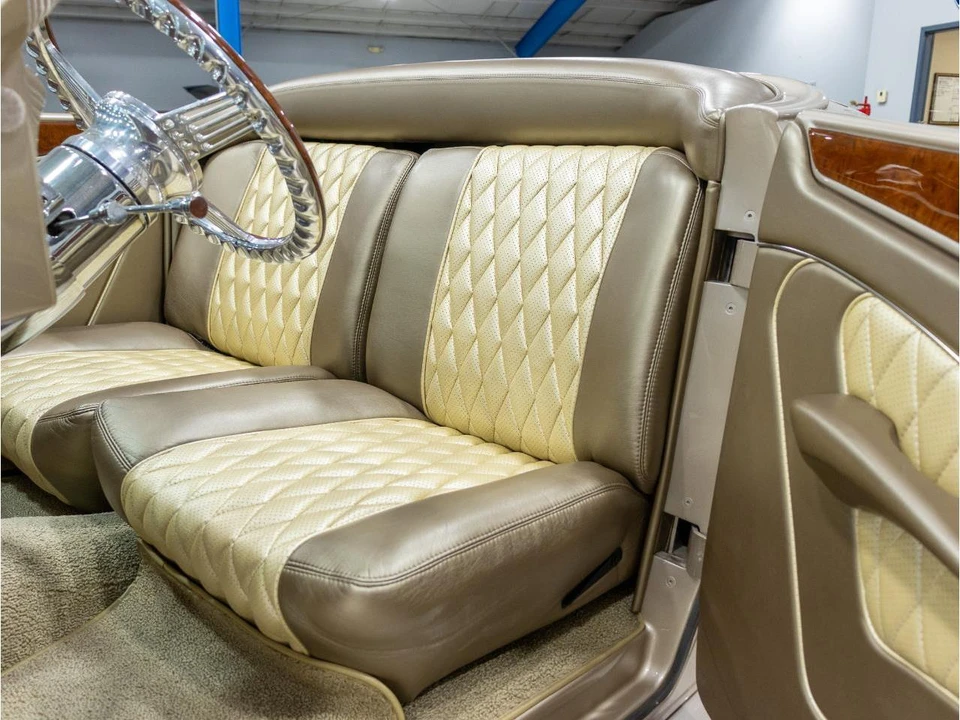 1933 Ford Model 18 & 40 - Image 25 of 31