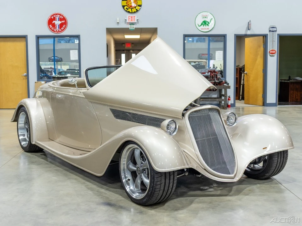 1933 Ford Model 18 & 40 - Image 9 of 21