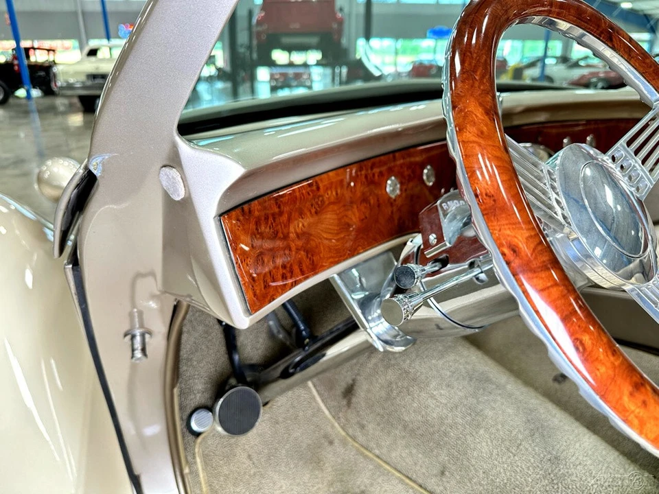 1933 Ford Model 18 & 40 - Image 21 of 21
