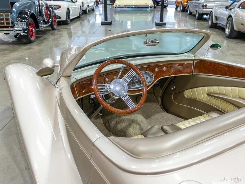 1933 Ford Model 18 & 40 - Image 19 of 21