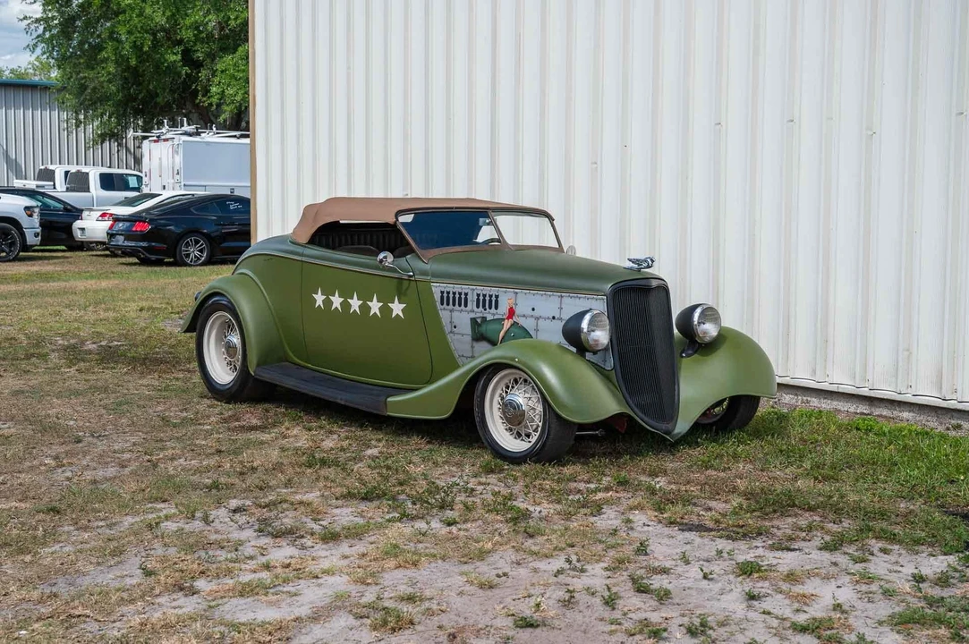 1933 Ford Model 18 & 40 - Image 8 of 31