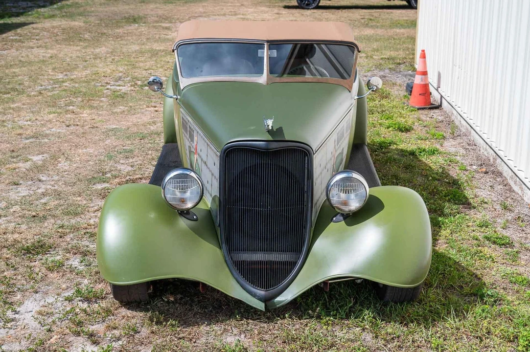 1933 Ford Model 18 & 40 - Image 9 of 31