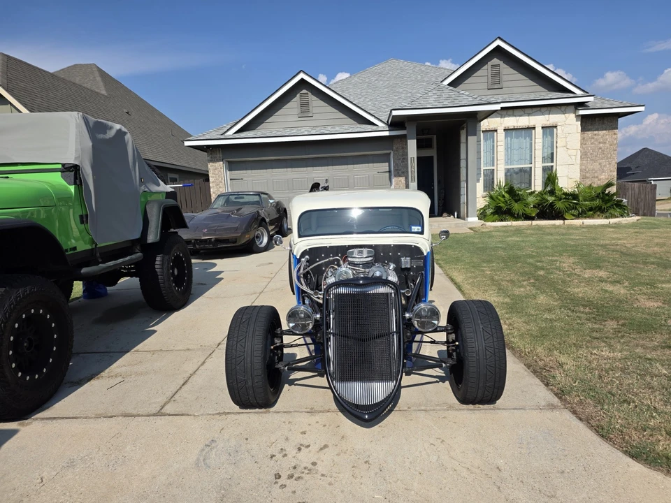 1933 Ford Model 18 & 40 - Image 3 of 13