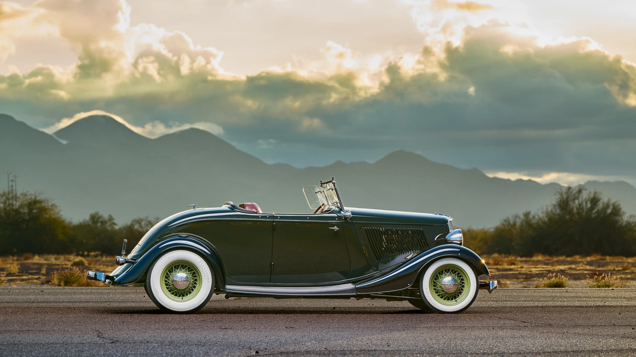 1933 Ford Model 18 & 40 - Image 12 of 31