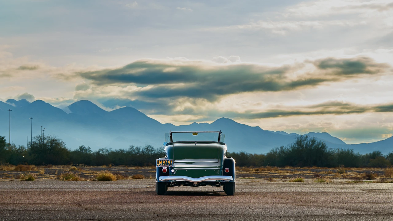 1933 Ford Model 18 & 40 - Image 17 of 31