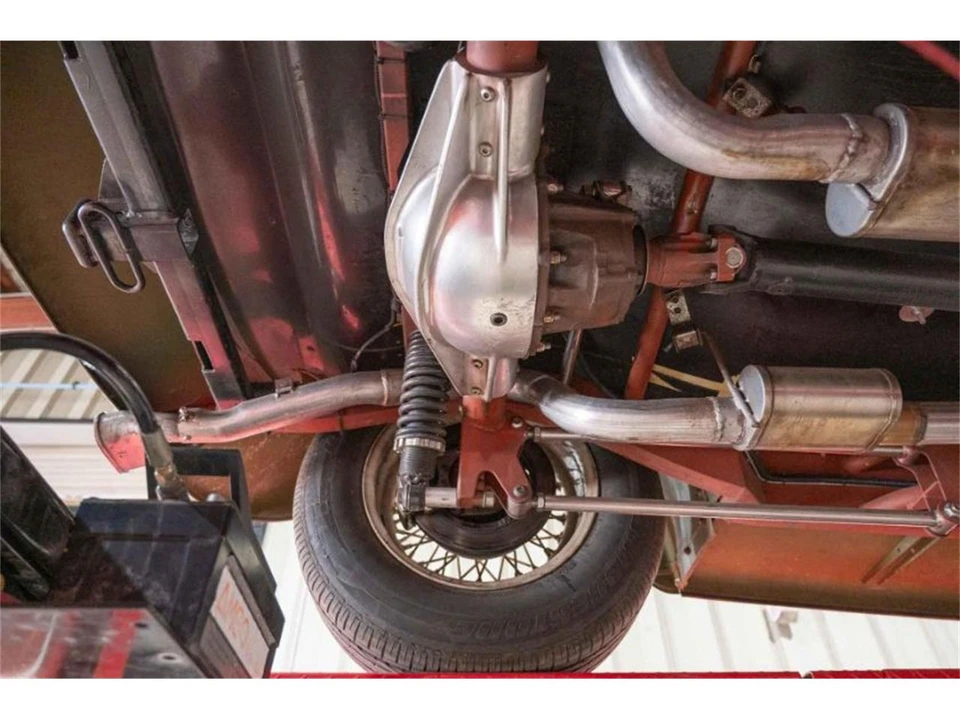 1933 Ford Model 18 & 40 - Image 7 of 16