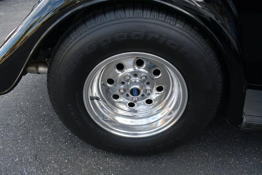 1933 Ford Hot Rod - Image 16 of 17
