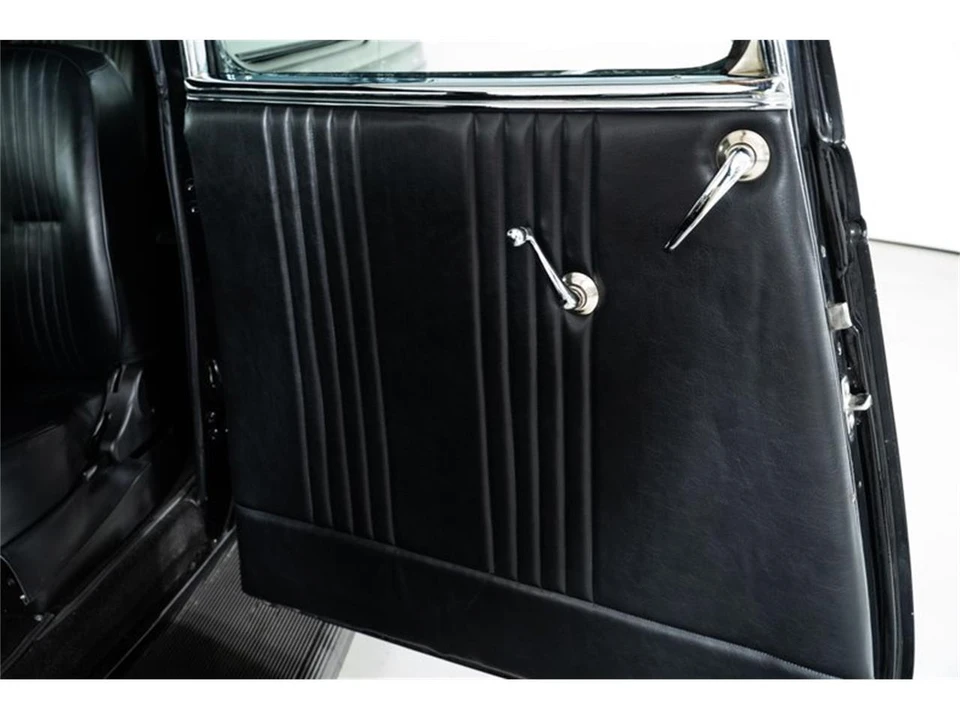 1933 Ford Standard & Deluxe & Super Deluxe - Image 19 of 31