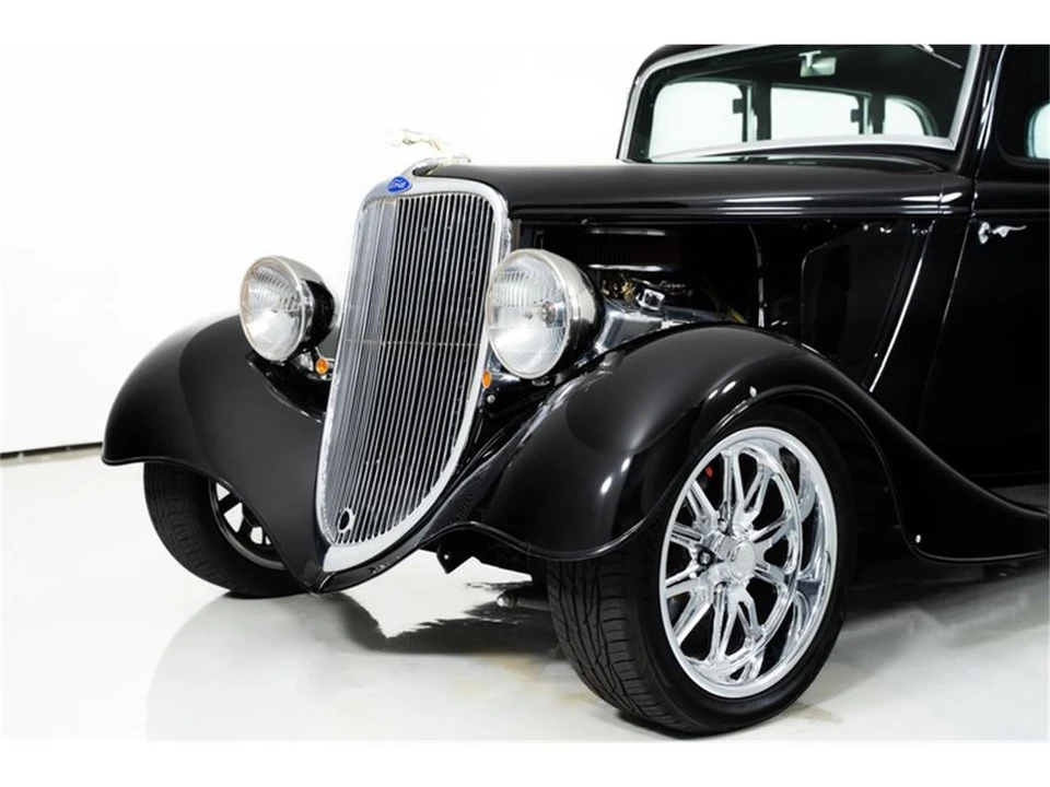 1933 Ford Standard & Deluxe & Super Deluxe - Image 6 of 31
