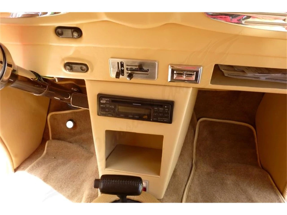 1933 Ford Standard & Deluxe & Super Deluxe - Image 11 of 12