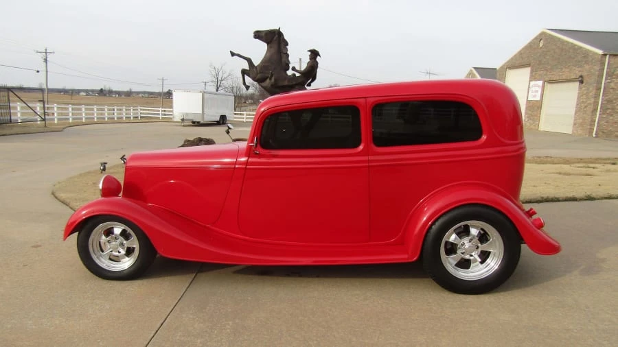 1933 Ford Model 18 & 40 - Image 2 of 11